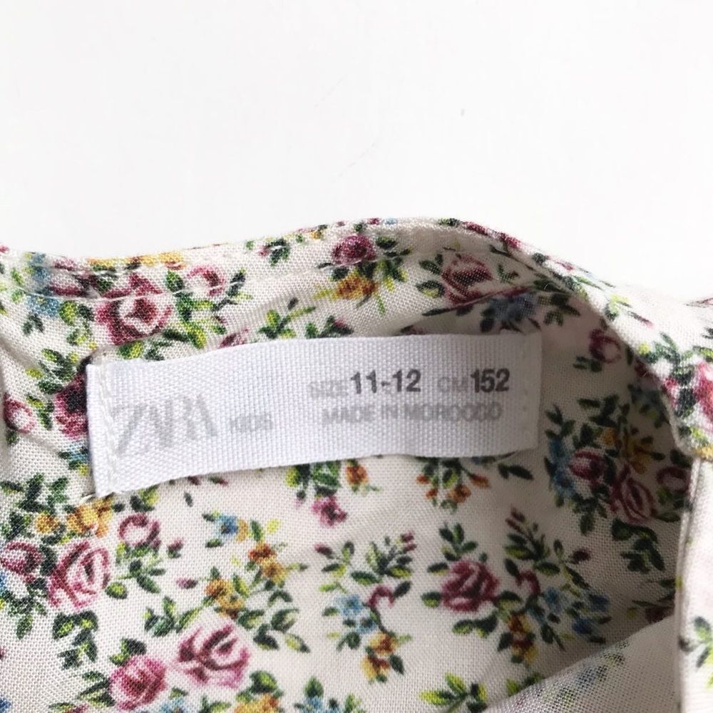 Zara neutral florals ruffle blouse EUC 11-12Y - Picture 4 of 5